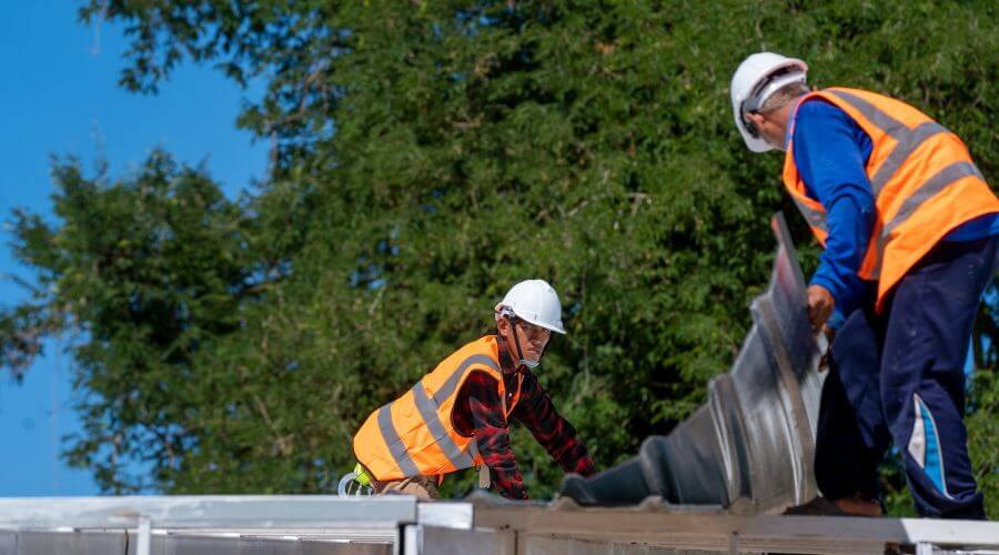 Professional new roof installation services in Chapin, IA